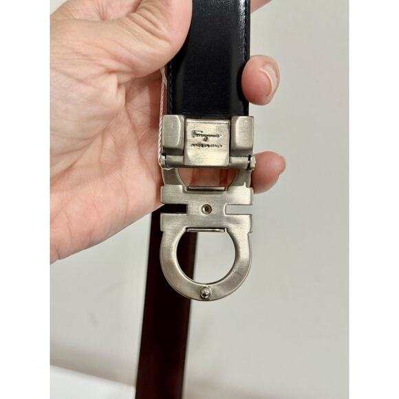 Ferragamo Leather Gancini Buckle Adjustable Belt Black Men Size 95/38 / M - Picture 3 of 4